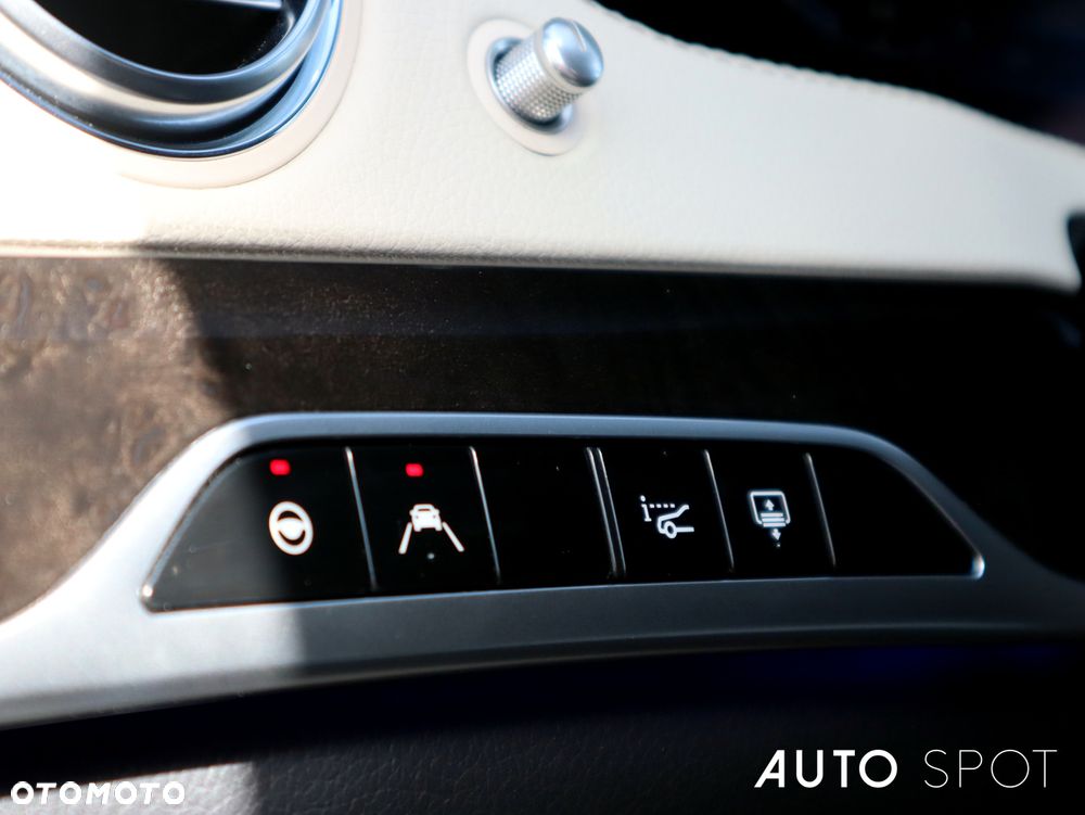 Mercedes-Benz Klasa S 400 d 4-Matic L 9G-TRONIC - 23