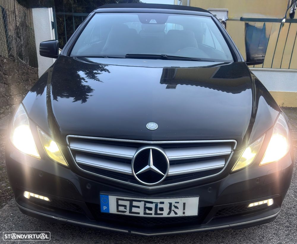 Mercedes-Benz E 220 CDI DPF BlueEFFICIENCY Auto Elegance - 11