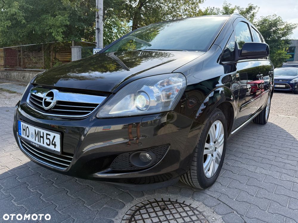 Opel Zafira 1.8 Cosmo - 3