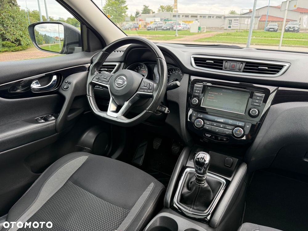 Nissan Qashqai 1.3 DIG-T Tekna - 22