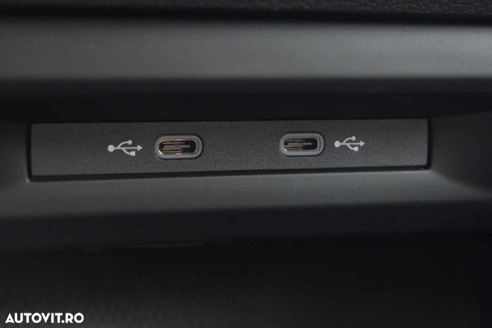 Volkswagen Golf 1.5 TSI eHybrid DSG PHEV Life - 36