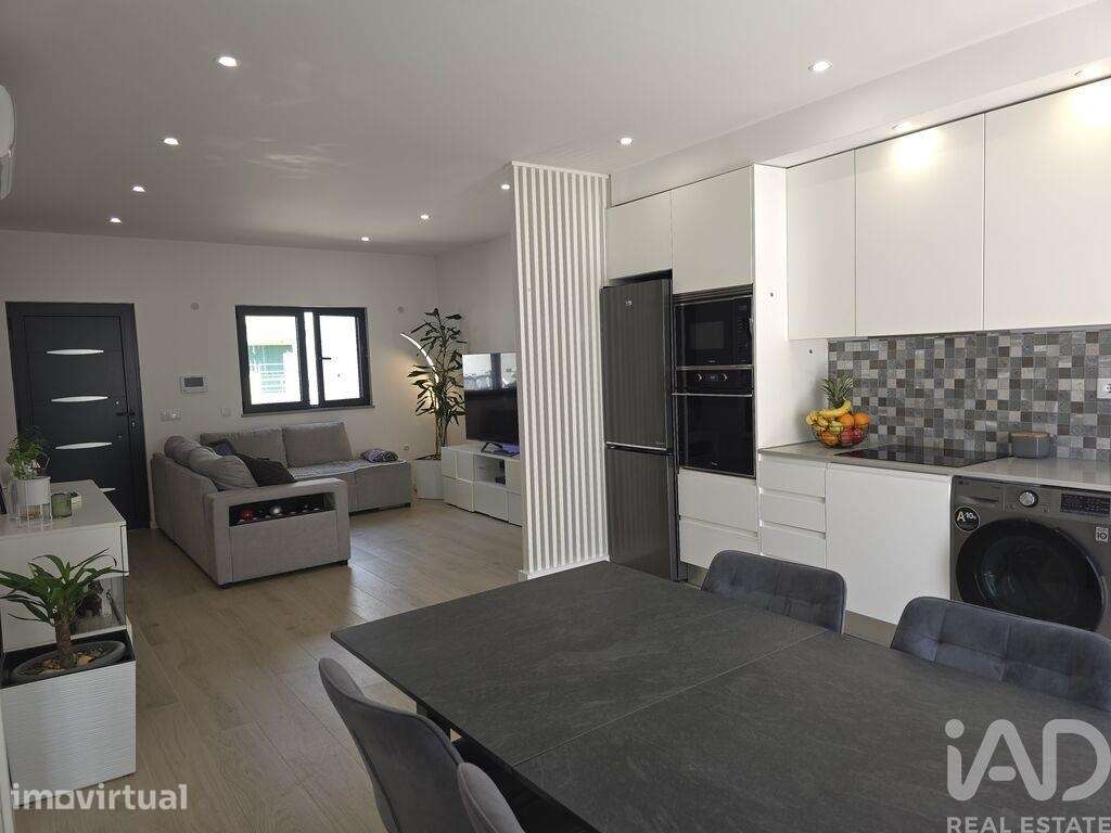 Moradia geminada T2 em Quelfes de 95 m2 - Grande imagem: 4/23