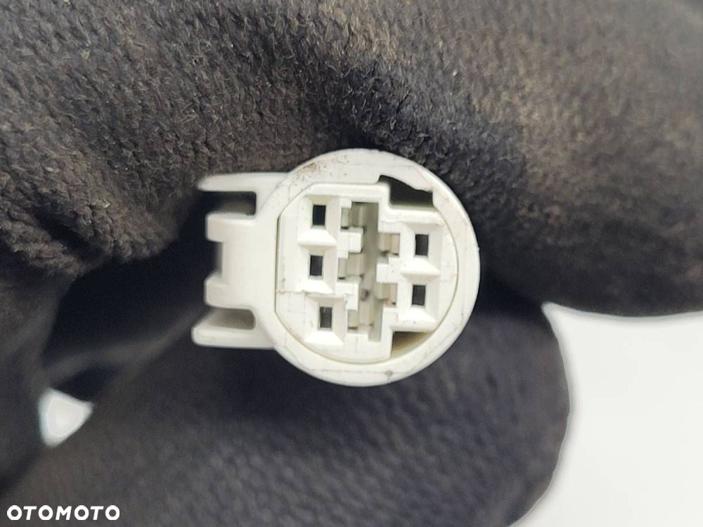 LUSTERKO PRAWE 5 PIN TOYOTA COROLLA E15 EUROPA - 8