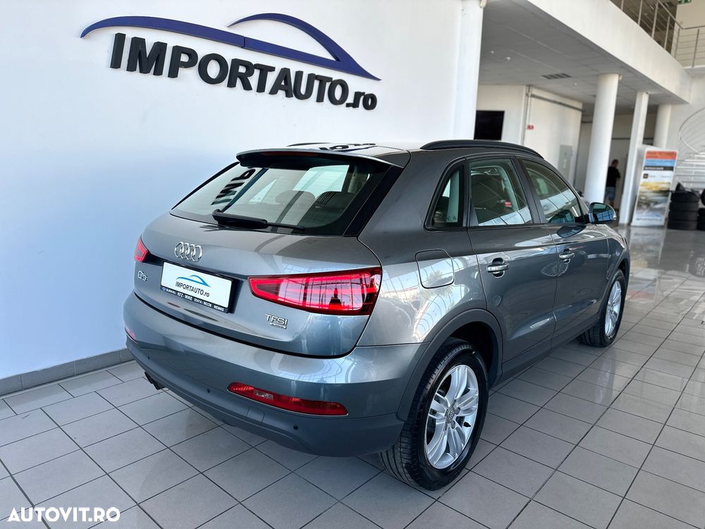 Audi Q3 2.0 TFSI Quattro - 10