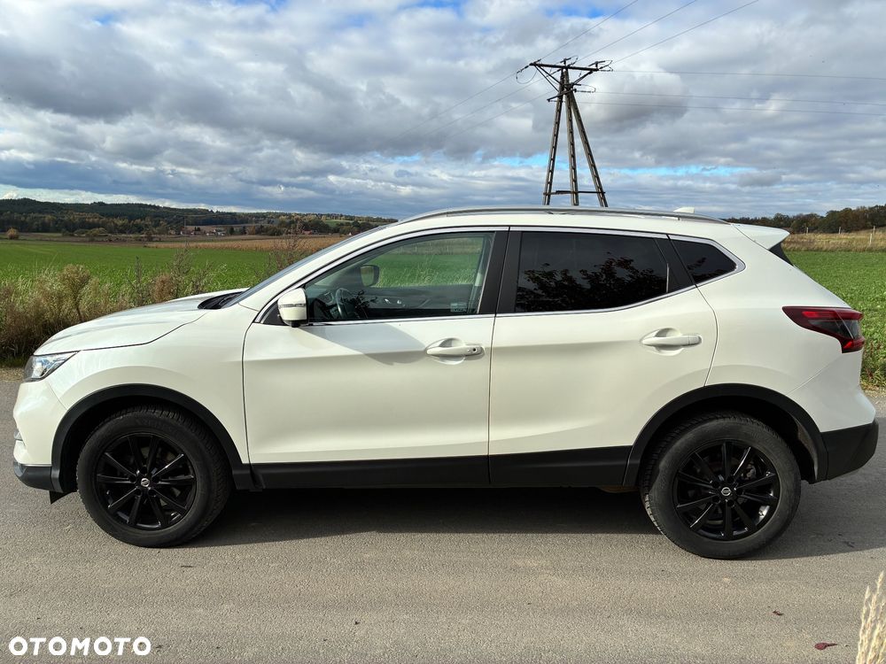 Nissan Qashqai 1.3 DIG-T N-Connecta DCT - 3