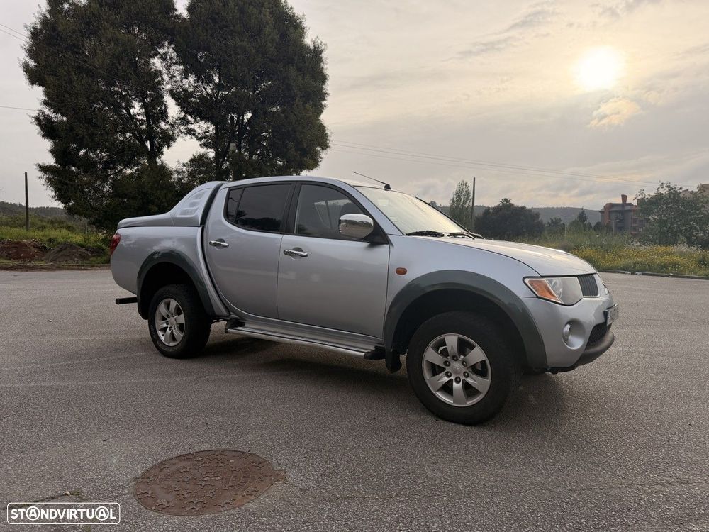 Mitsubishi L200 2.5 DI-D CD Intense 4WD - 2