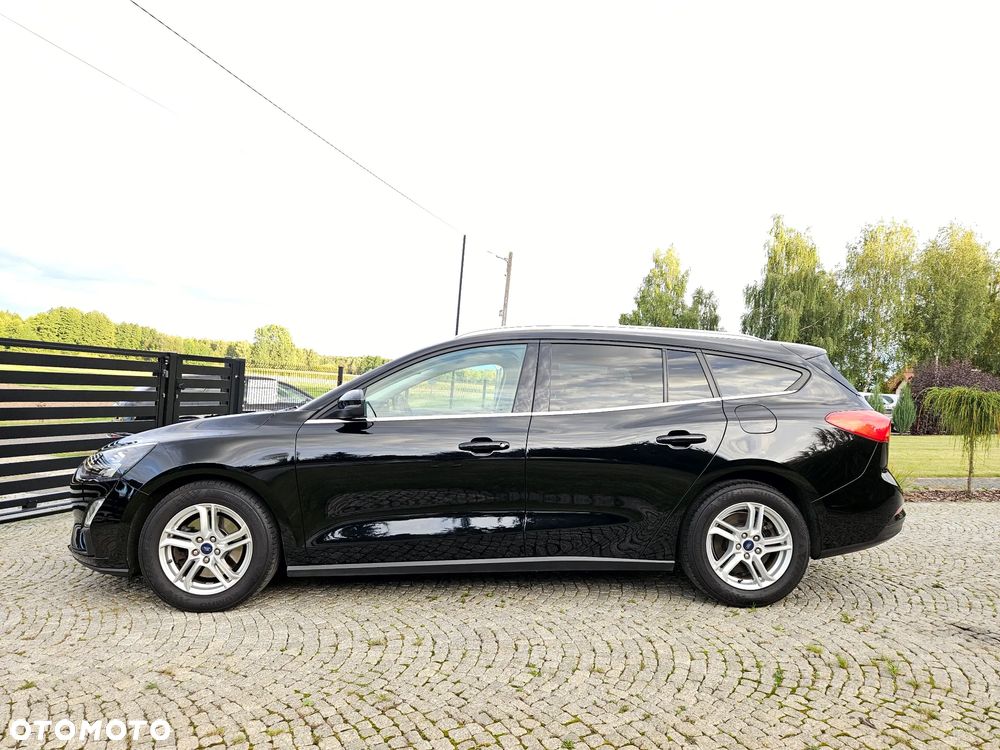 Ford Focus 2.0 EcoBlue Titanium X - 4