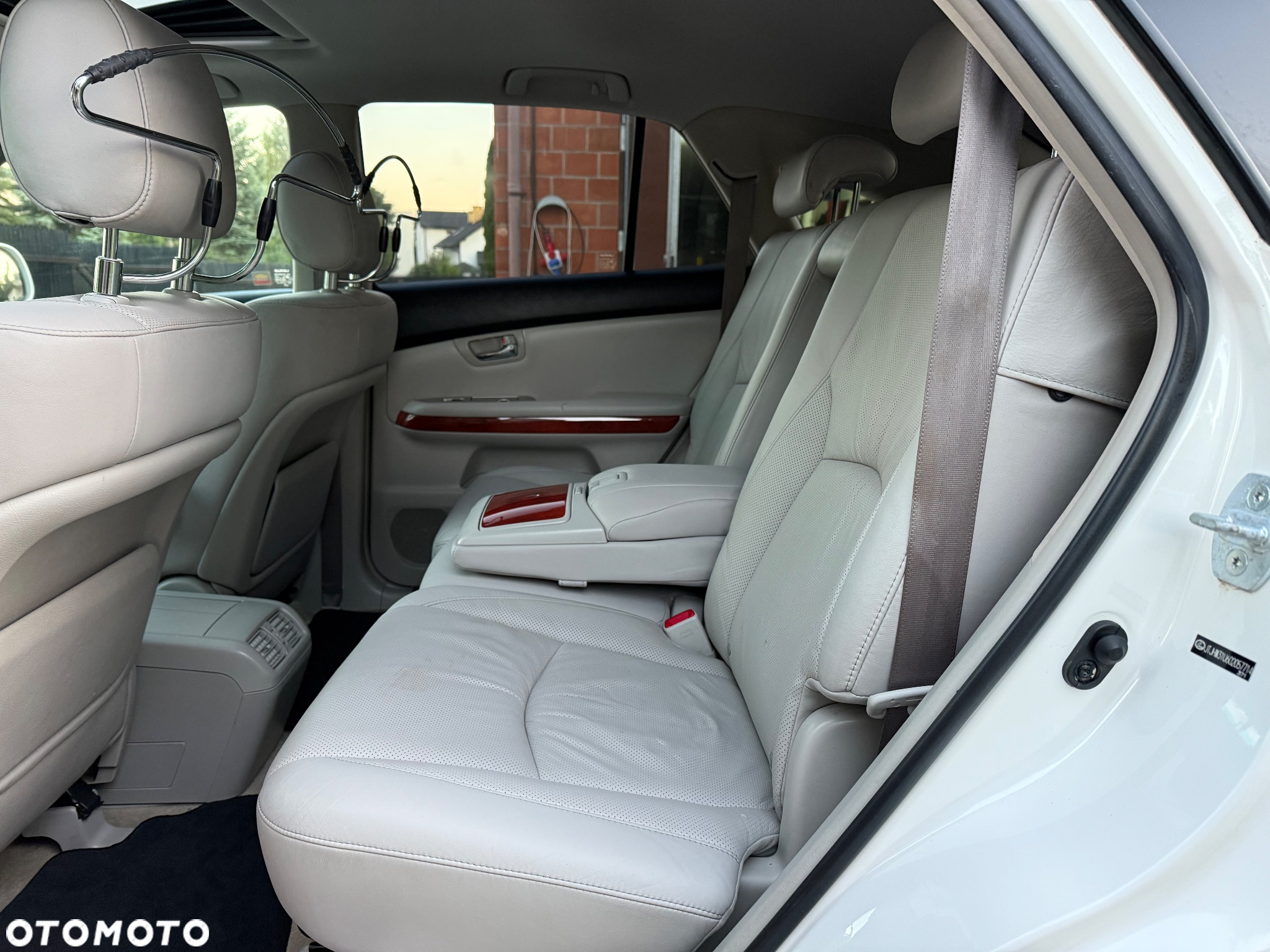 Lexus RX - 35
