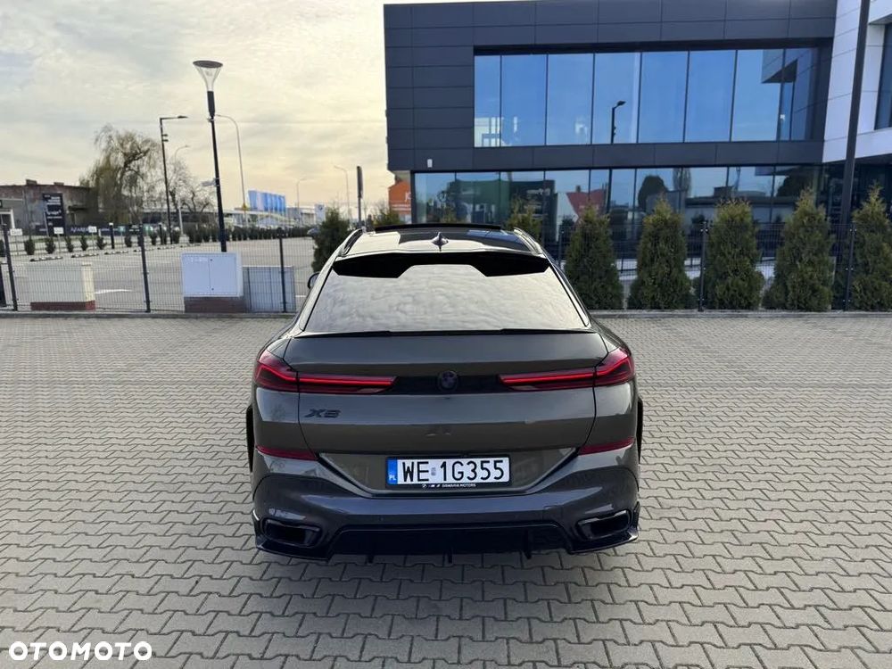 BMW X6 - 13