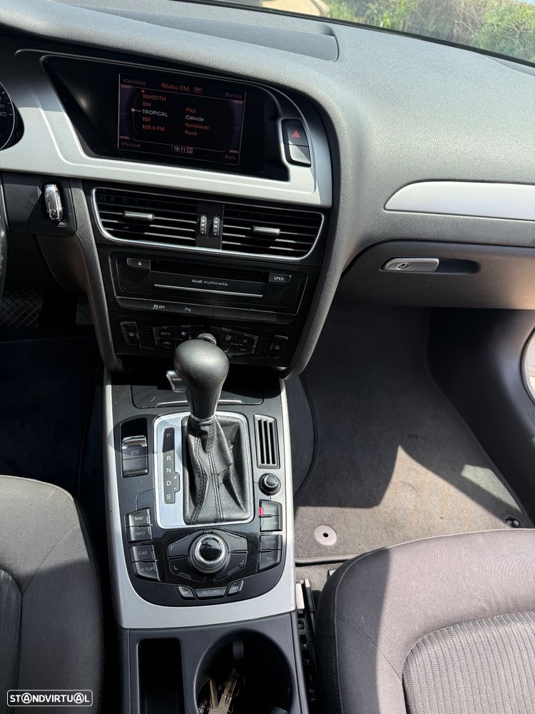 Audi A4 Avant 2.0 TDI Multitronic Business Line - 13