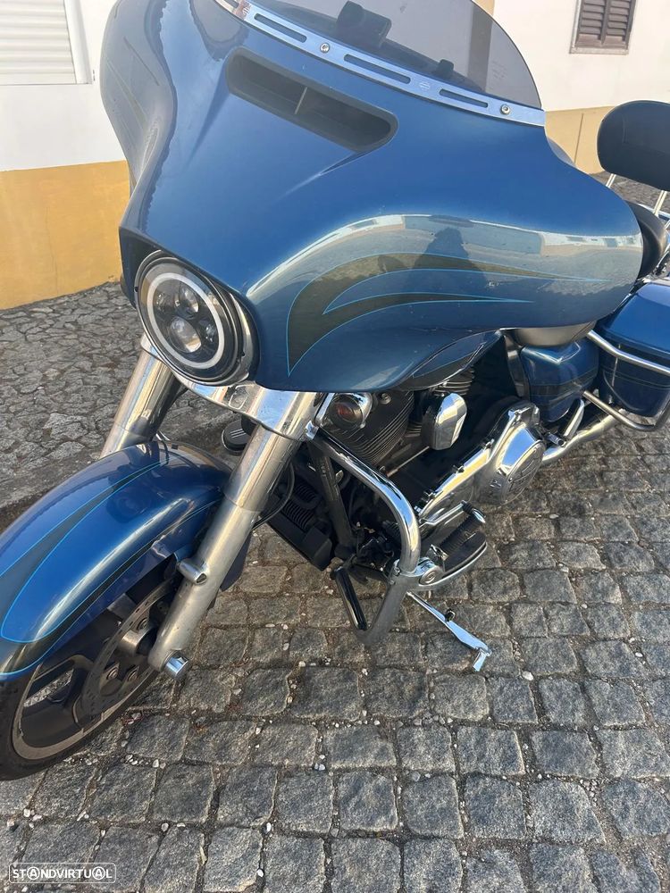 Harley-Davidson Street FLHX Street Glide - 8