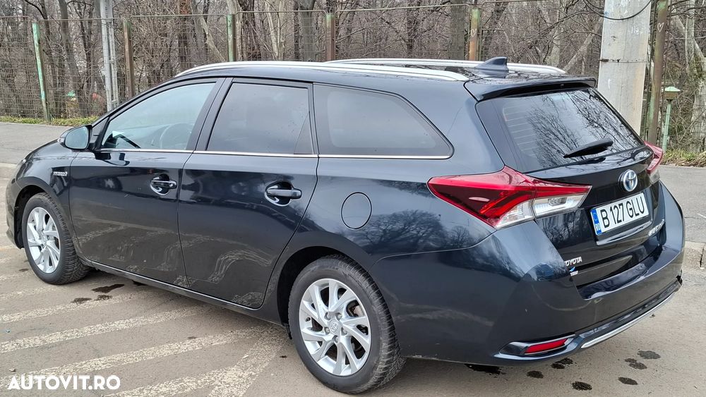 Toyota Auris 1.8 VVT-i Automatik Edition S+ - 5