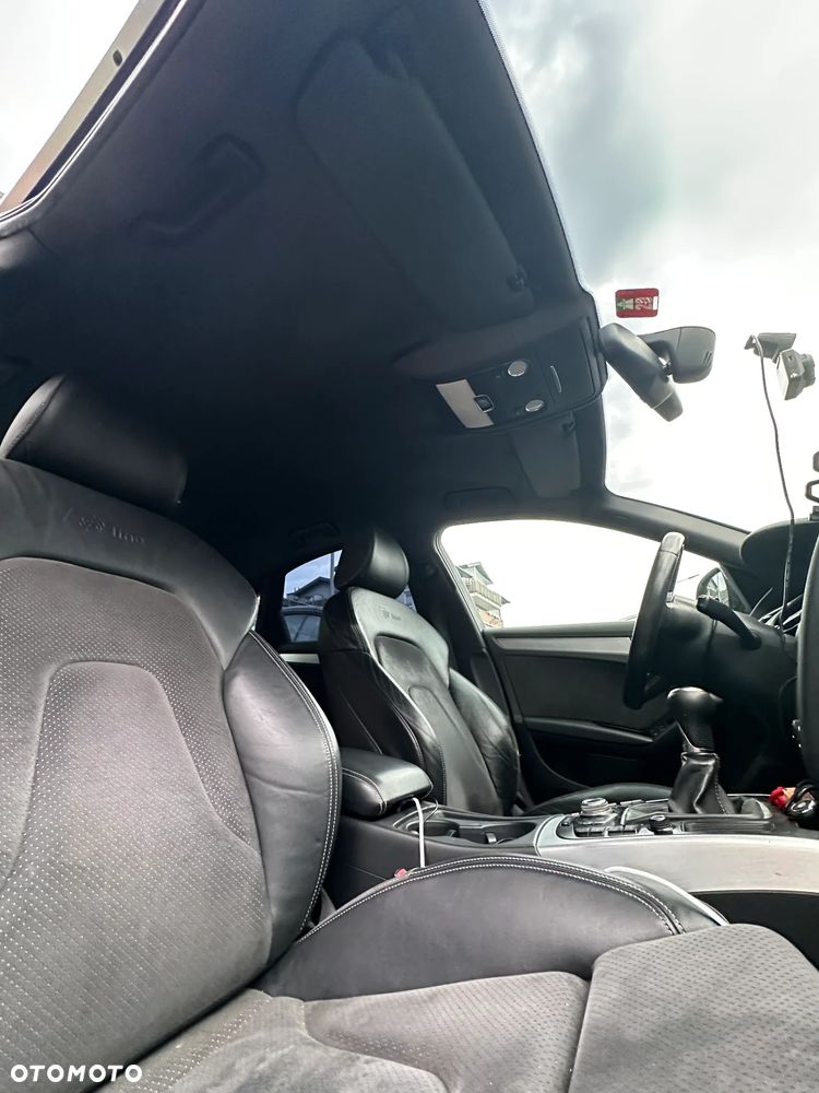 Audi A4 Limousine - 13