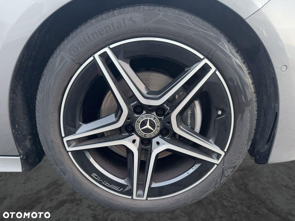 Mercedes-Benz Klasa A 200 d AMG Line 8G-DCT - 10