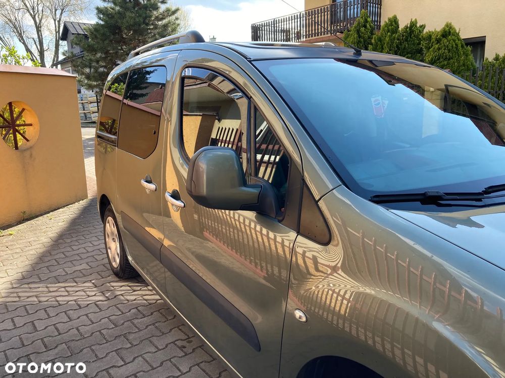 Peugeot Partner HDi FAP 110 Family - 4