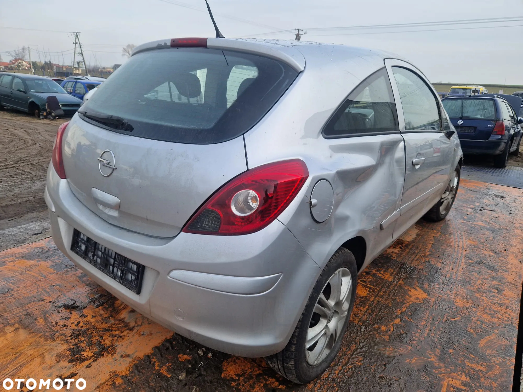 Opel CORSA D 3D 09-11 Silnik 1.2 Z12XEP 75KM/55kW Z157 na części drzwi klapa zderzak - 2
