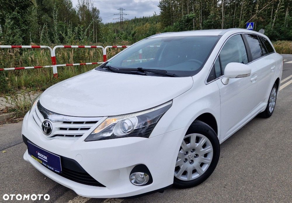 Toyota Avensis Combi 1.8 Business Edition - 2