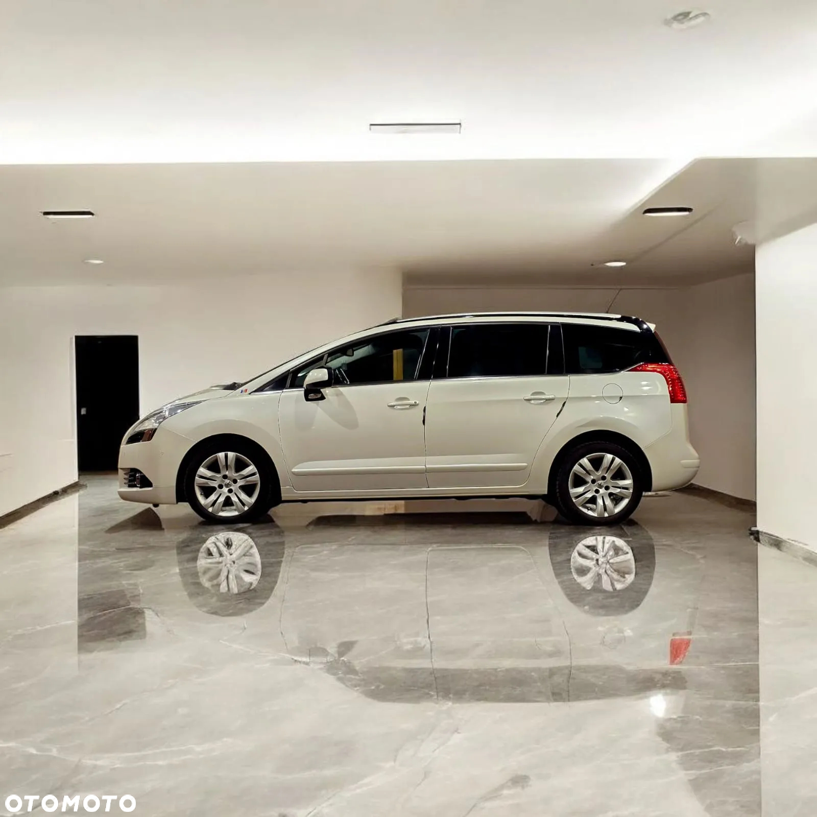 Peugeot 5008 1.6 HDi Access 7os - 3
