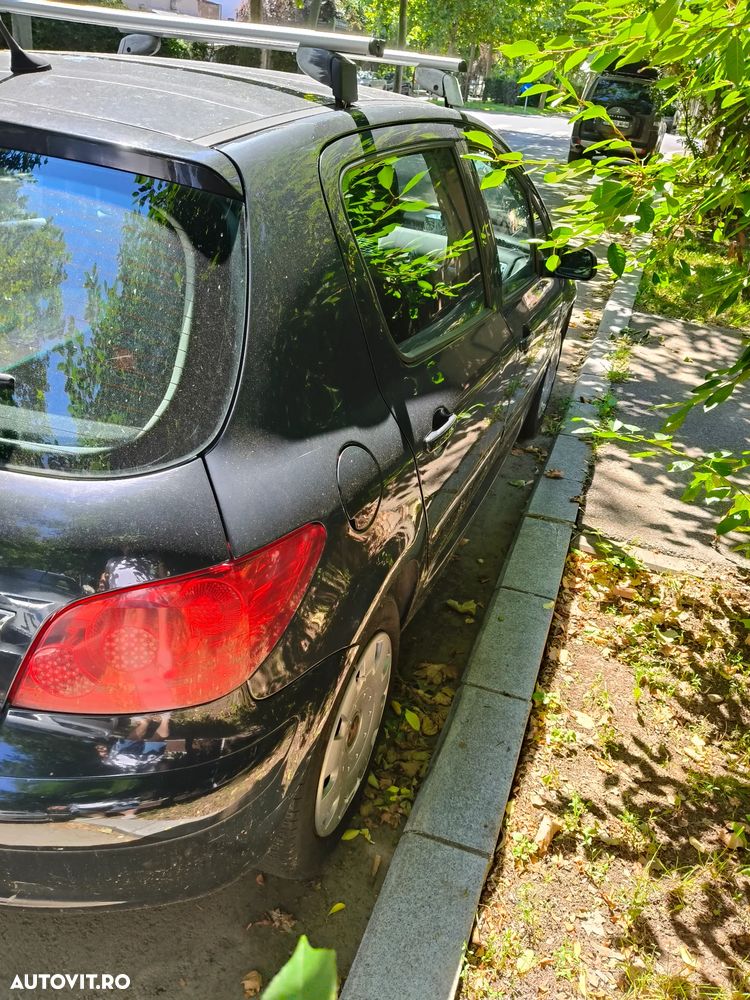 Peugeot 307 1.6HDi Base - 6