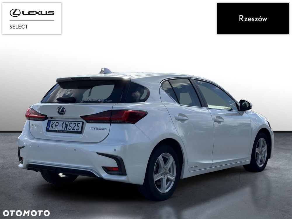 Lexus CT - 5