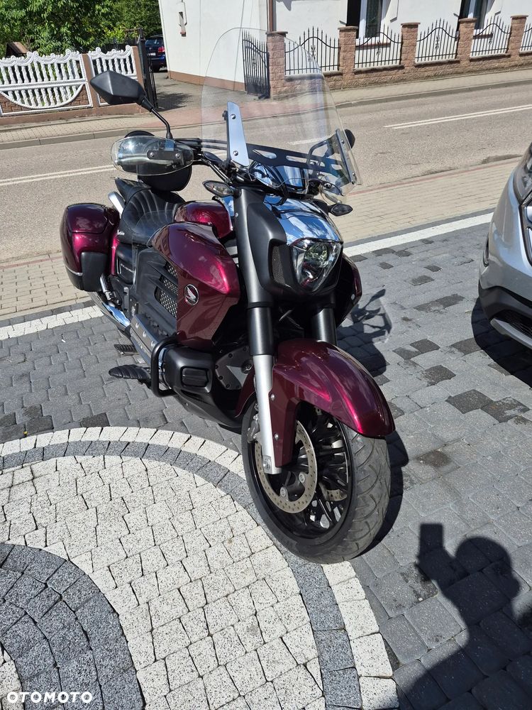 Honda GL - 19