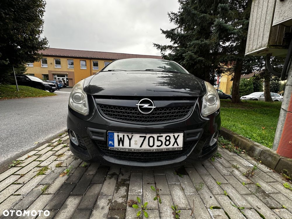 Opel Corsa 1.6T OPC - 2