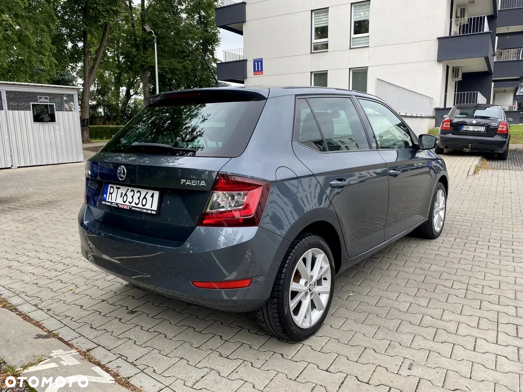 Skoda Fabia 1.0 Monte Carlo - 6