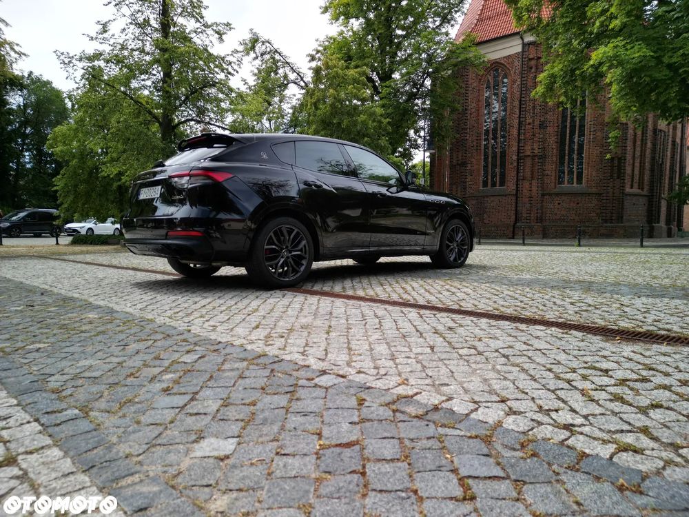 Maserati Levante - 19