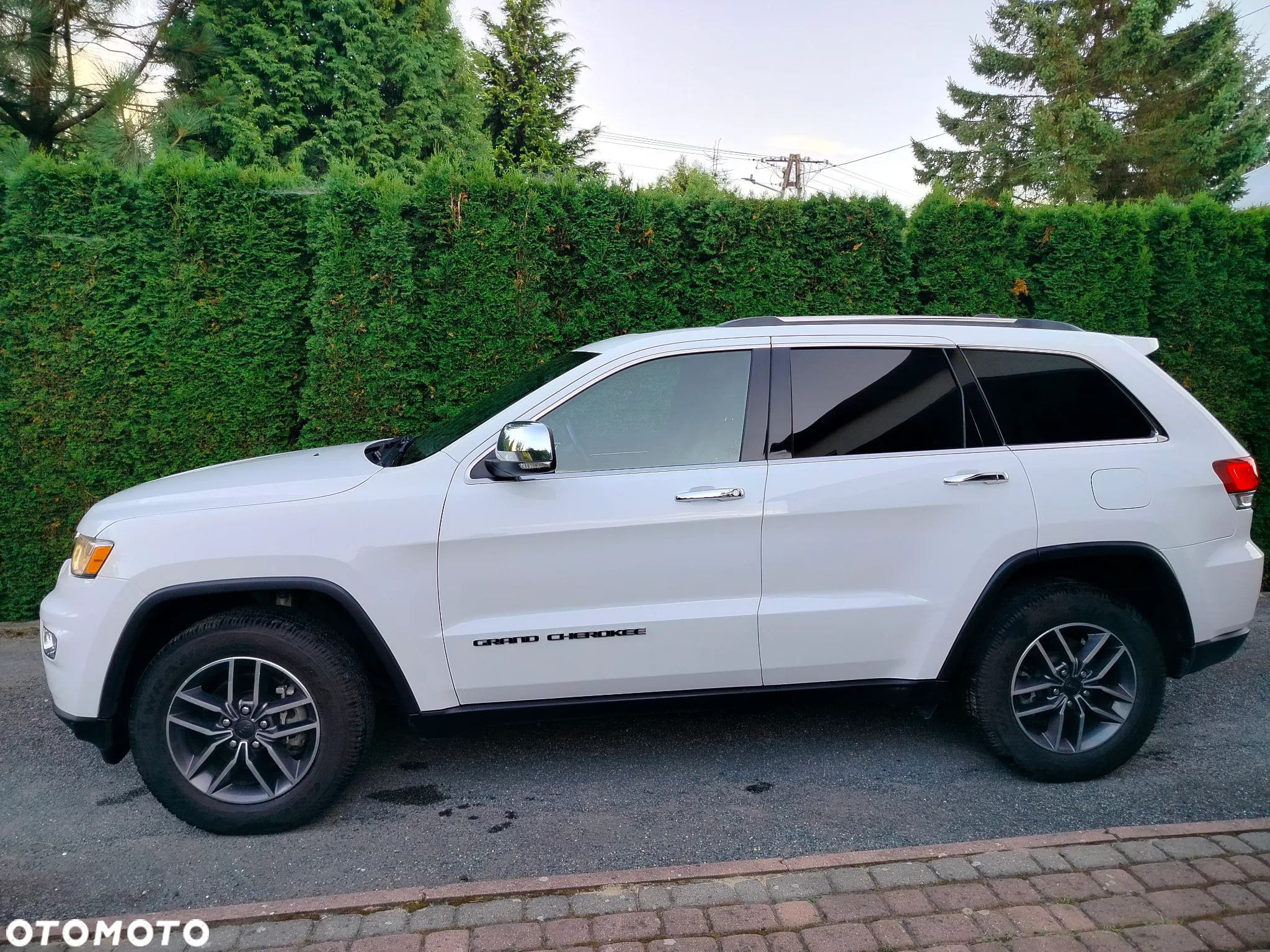 Jeep Grand Cherokee - 3