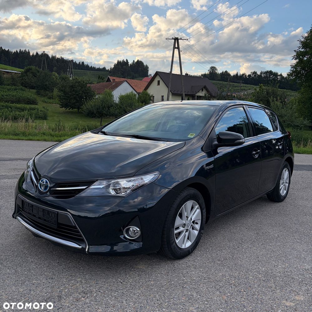 Toyota Auris 1.8 HSD Prestige NAVI - 2