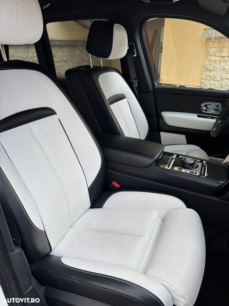 Rolls-Royce Cullinan Series II Black Badge - 5