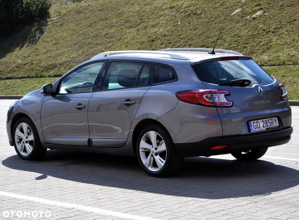 Renault Megane 1.6 16V 110 Dynamique - 4