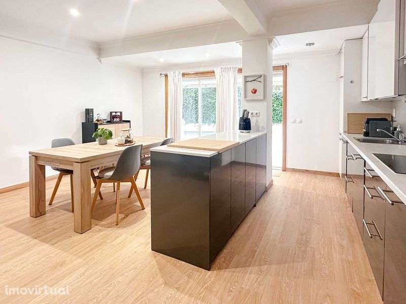 T1 com amplo terraço privativo — Avenida Casal Ribeiro, Saldanha - Grande imagem: 5/12