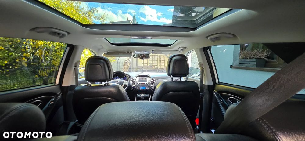 Hyundai ix35 1.7 CRDi 2WD blue Finale Gold - 8