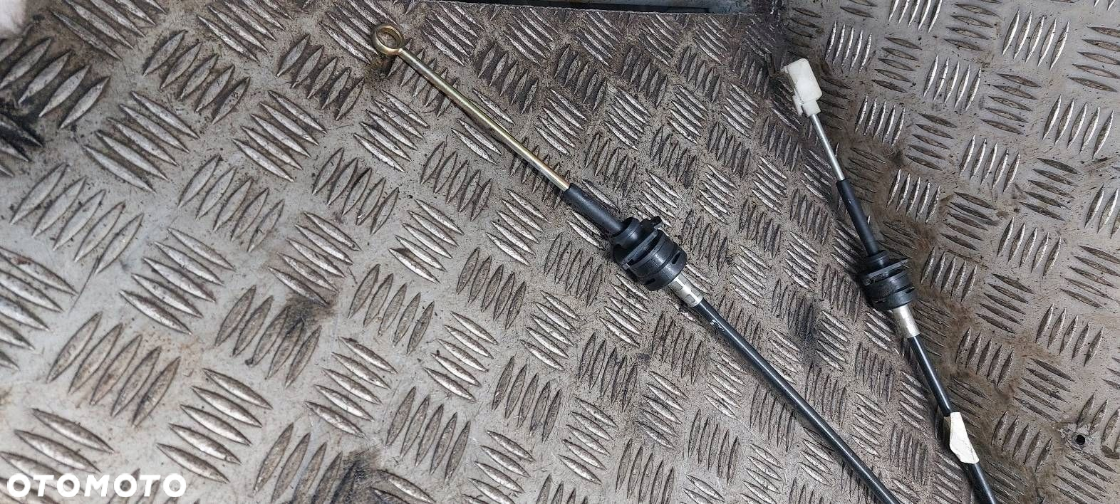 LEWAREK ZMIANY BIEGÓW + LINKI VOLVO V70 II 2.5 TDI - 4