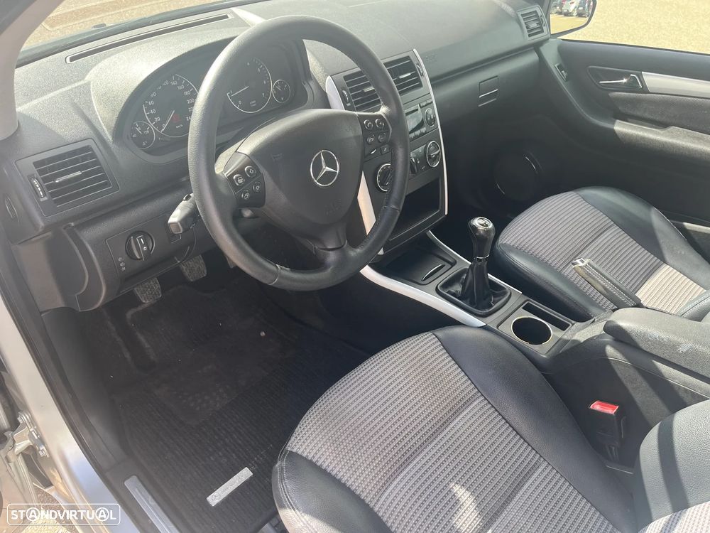 Mercedes-Benz A 150 - 10