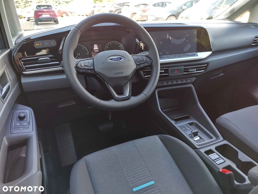 Ford Tourneo Connect Grand - 5