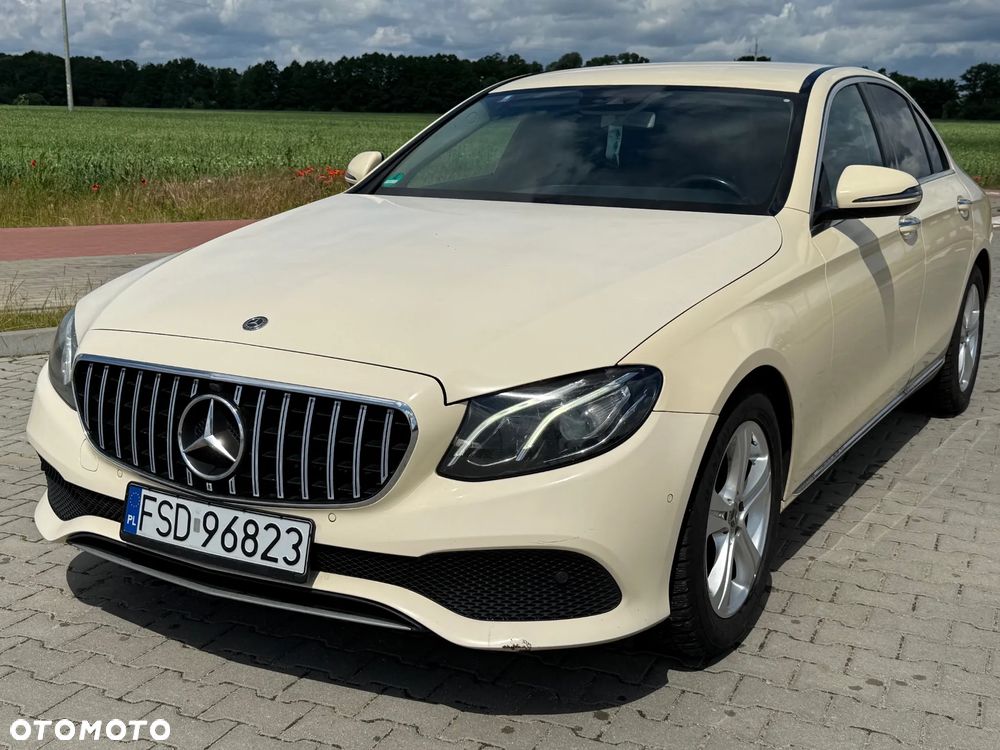 Mercedes-Benz Klasa E - 4