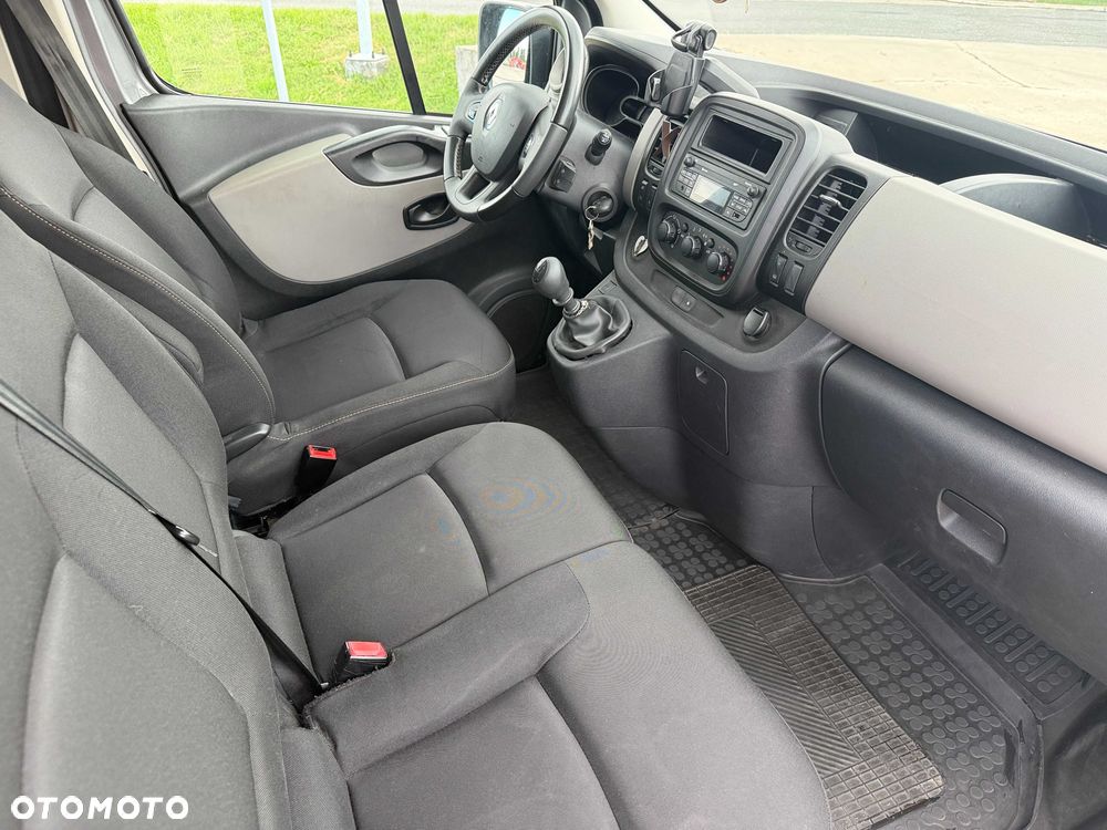 Renault Trafic - 6
