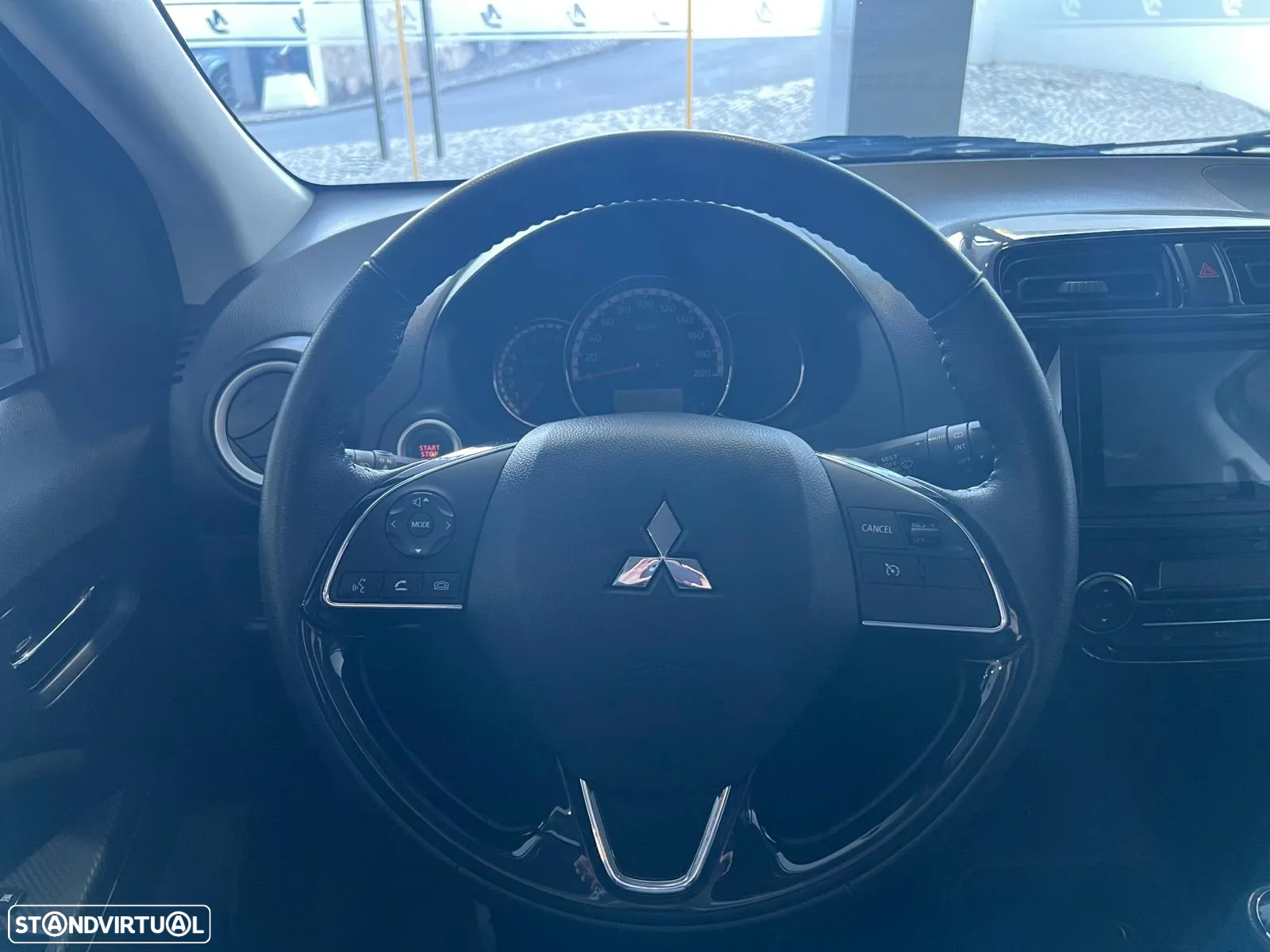 Mitsubishi Space Star 1.2 Connect Edition - 12
