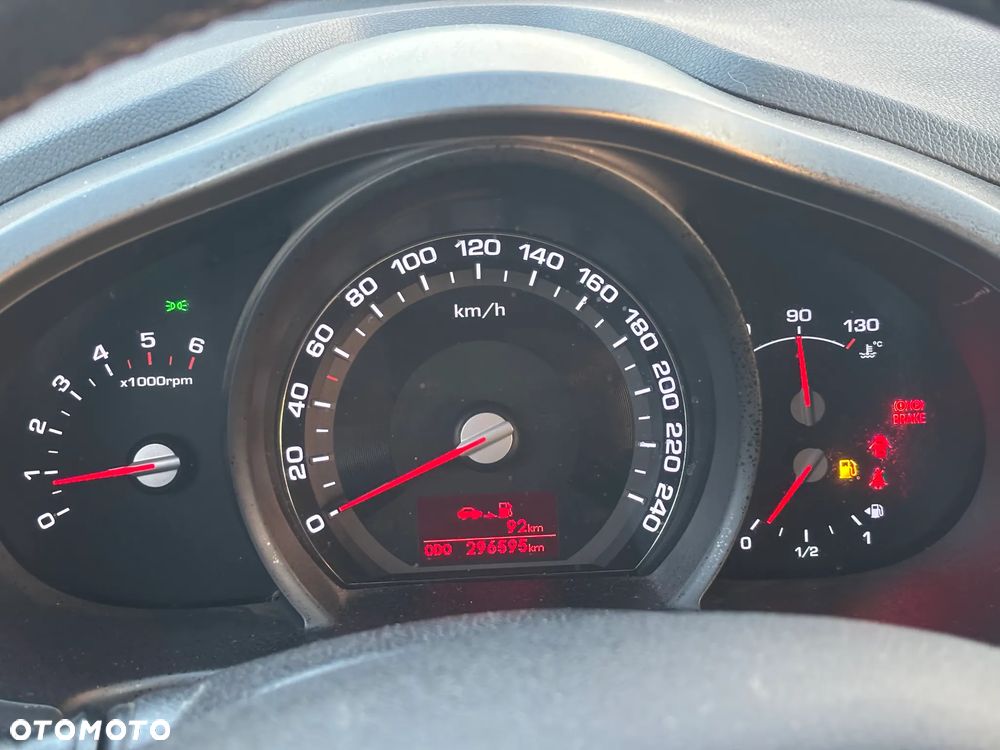 Kia Sportage 2.0 CRDI L - 8