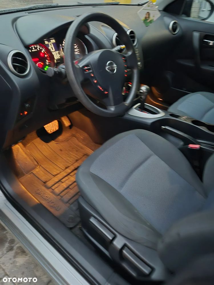 Nissan Qashqai - 6