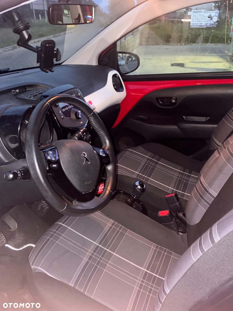 Peugeot 108 - 8