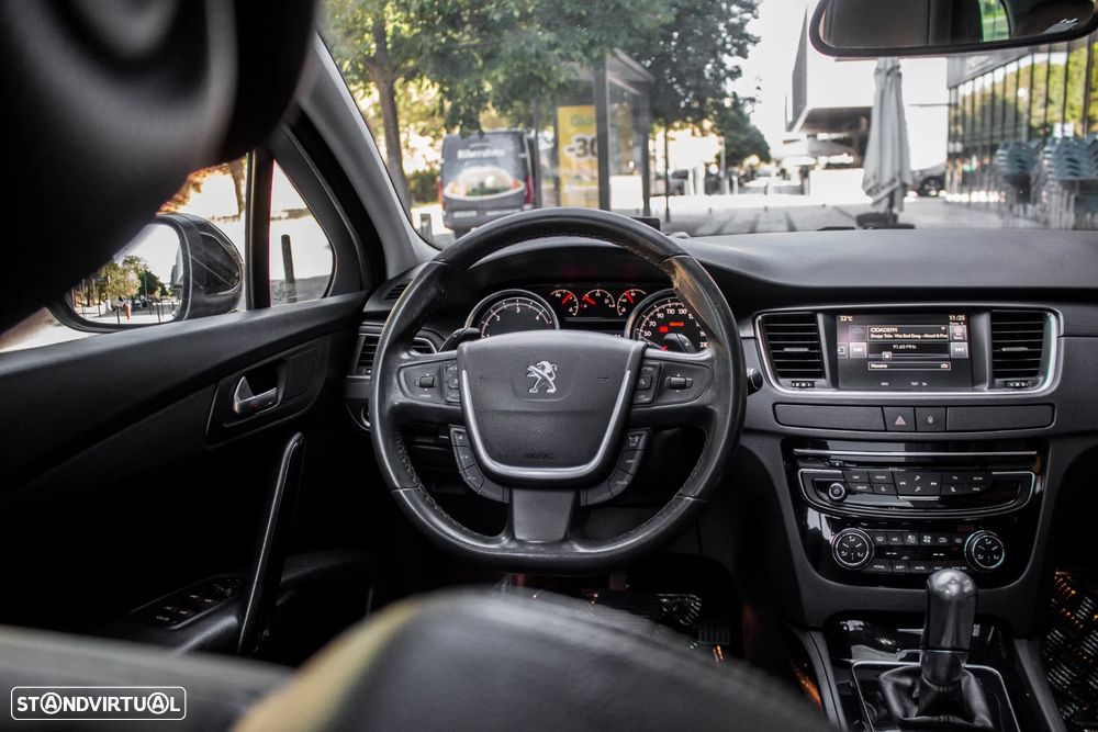 Peugeot 508 SW 1.6 e-HDi Allure 2-Tronic - 29