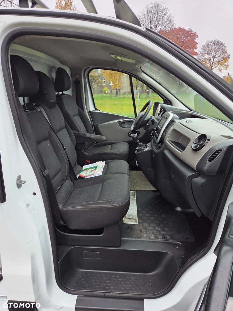 Renault Trafic - 9