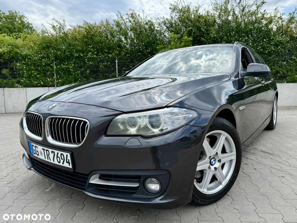 BMW Seria 5 520d Sport-Aut - 1