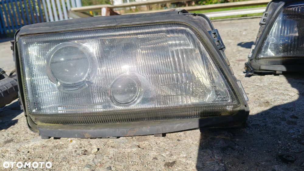Przekładnia kierownicza maglownica lampa Xenon Bosch przetwornica przód audi A8 D2 - 15