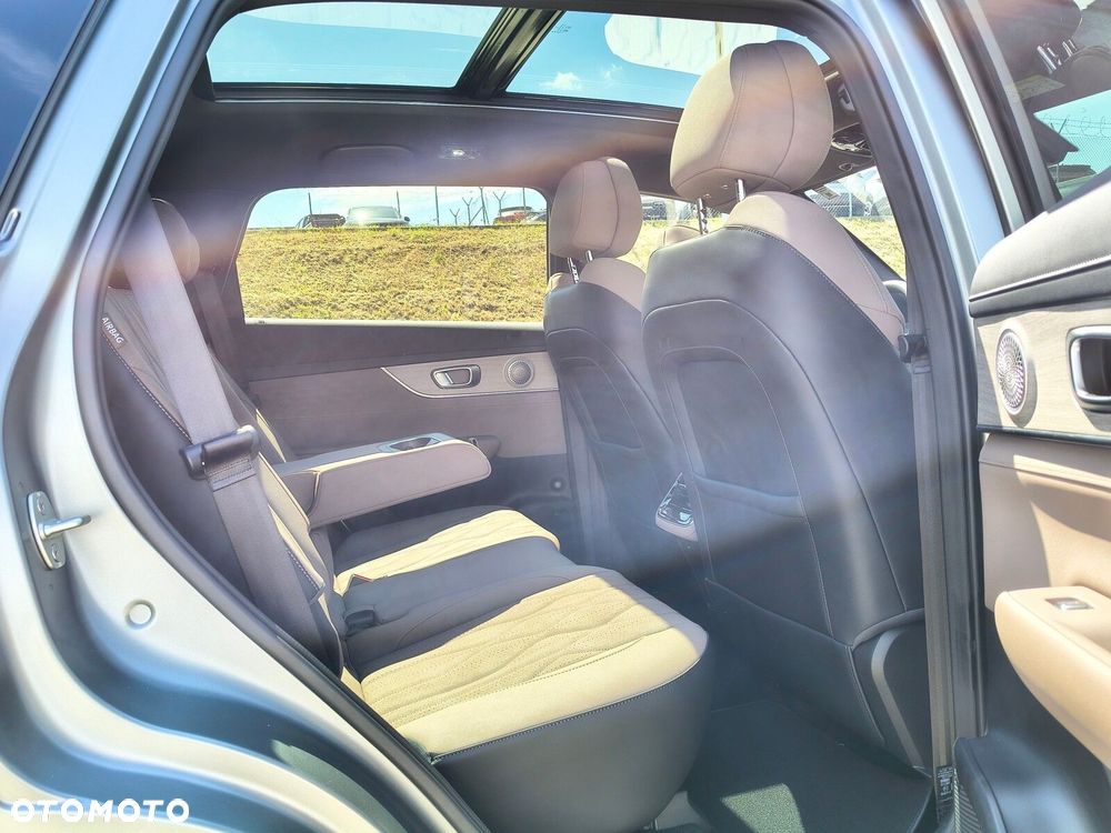 Chery Tiggo 8 - 16