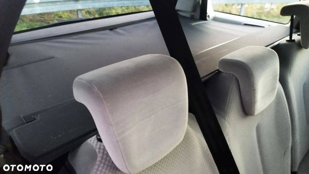 Citroën C4 Grand Picasso - 19