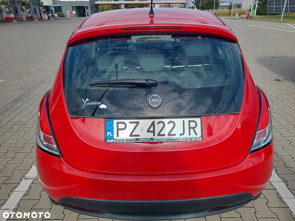 Lancia Ypsilon 1.2 8V Elefantino S&S - 7